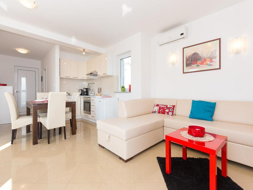 Apartments Josip Cizici Ngoại thất bức ảnh