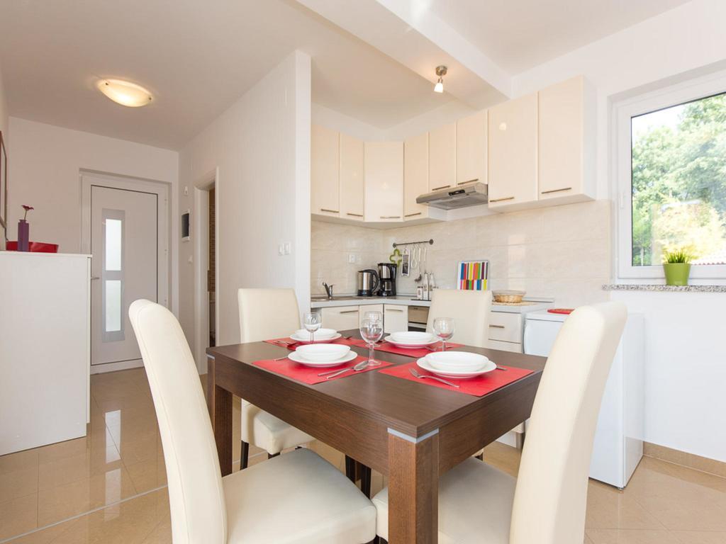 Apartments Josip Cizici Ngoại thất bức ảnh